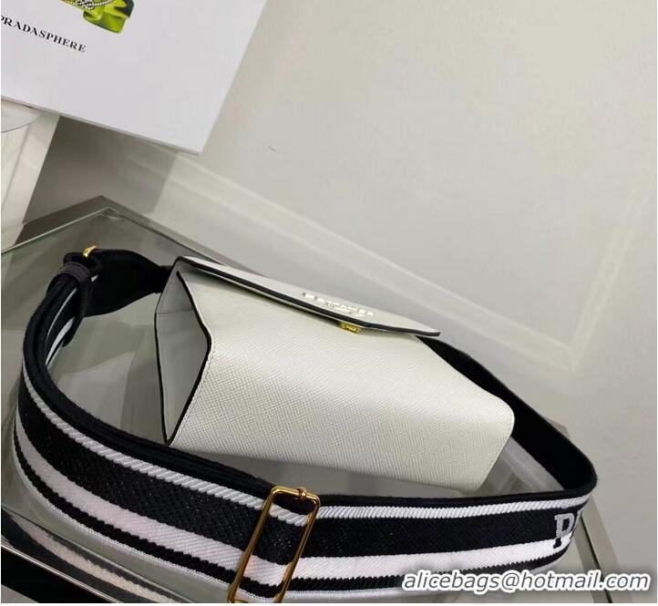 Famous Brand Prada Monochrome Saffiano and leather bag 1BD317 white