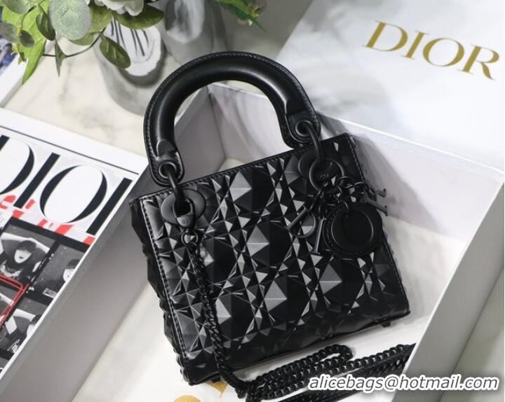 Famous Brand MEDIUM LADY DIOR BAG Cannage Calfskin M0566OE black