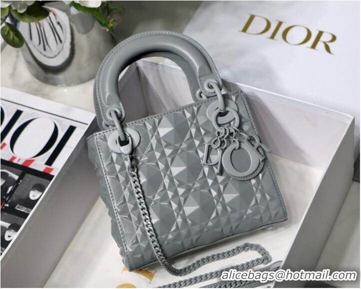 Luxurious Grade MEDIUM LADY DIOR BAG Cannage Calfskin M0566OE gray