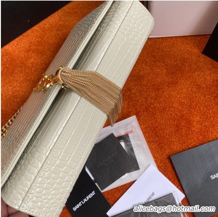 Discount Yves Saint Laurent KATE CHAIN WALLET WITH TASSEL IN CROCODILE-EMBOSSED SHINY LEATHER 452159 WHITE