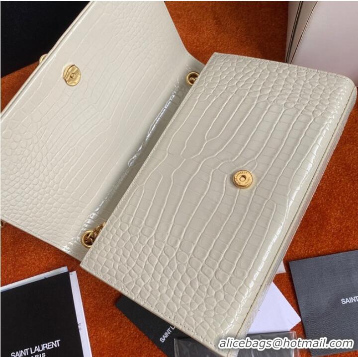 Discount Yves Saint Laurent KATE CHAIN WALLET WITH TASSEL IN CROCODILE-EMBOSSED SHINY LEATHER 452159 WHITE