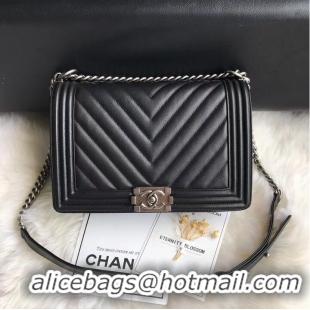 Reasonable Price Boy Chanel Flap Bag Original Chevron Leather A67087V Black