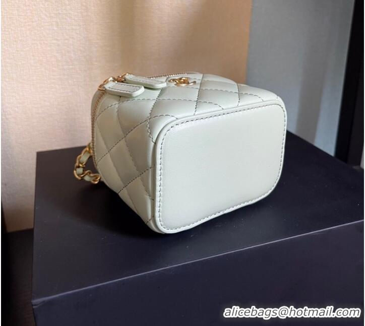 Top Grade Chanel mini Shoulder Bag Lambskin & Gold-Tone Metal AP2929 white