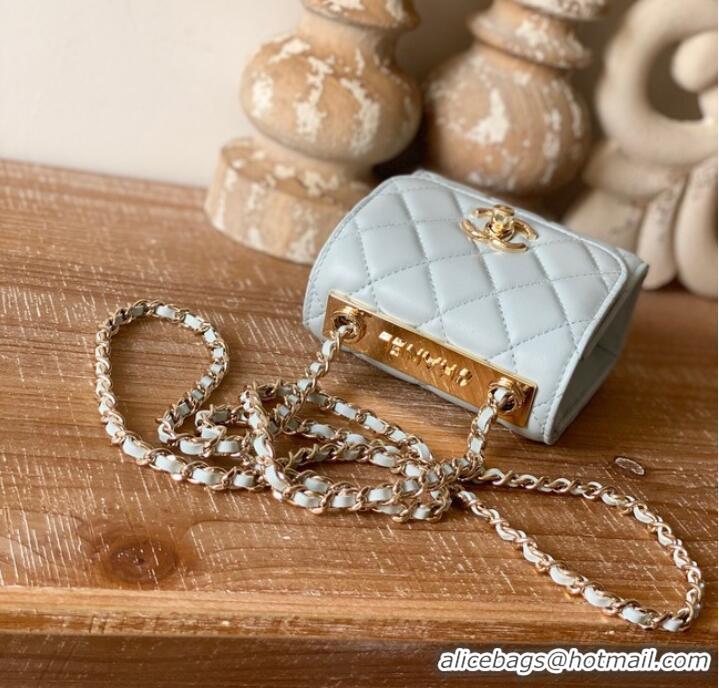 Discount Chanel mini Shoulder Bag Lambskin & Gold-Tone Metal 88631 sky blue