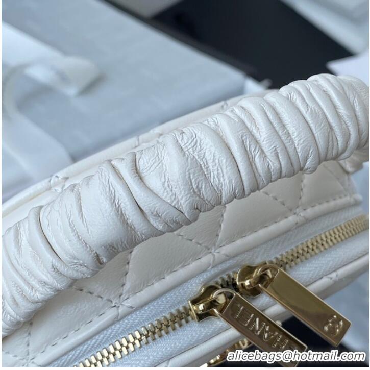 Famous Brand Chanel lambskin top handle bag AP27301 white