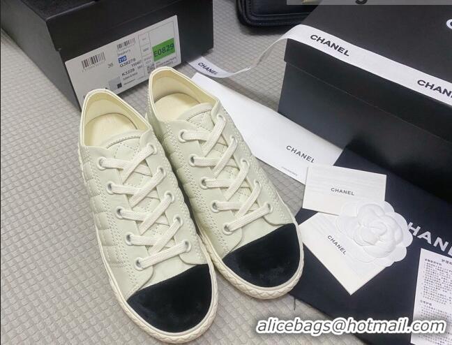 Low Cost Chanel Quilted Calfskin Low-top Sneakers G38280 White