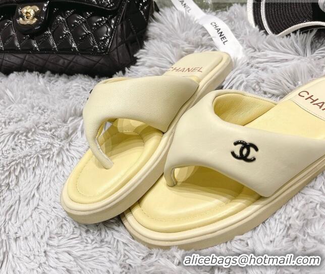 Pretty Style Chanel Lambskin Flat Thong Sandals Yellow 0426101