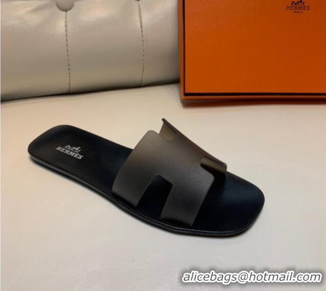 Purchase Hermes PVC Classic Flat Slide Sandals Black 0422125