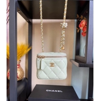 Top Grade Chanel mini Shoulder Bag Lambskin & Gold-Tone Metal AP2929 white