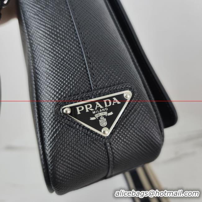 Luxurious Prada Leather bag with shoulder strap 2BV031 black