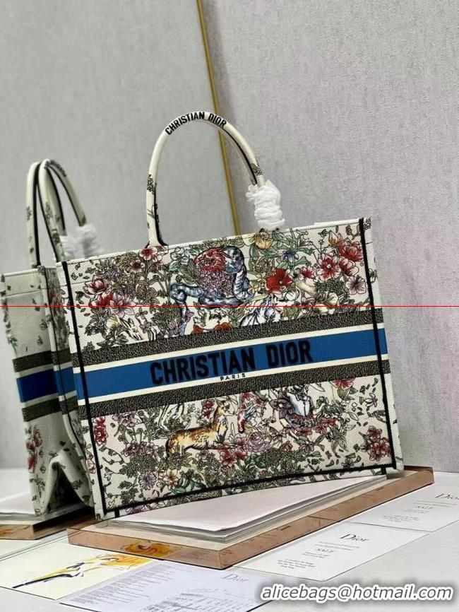 Super Quality DIOR BOOK TOTE Embroidery C1286-30 white