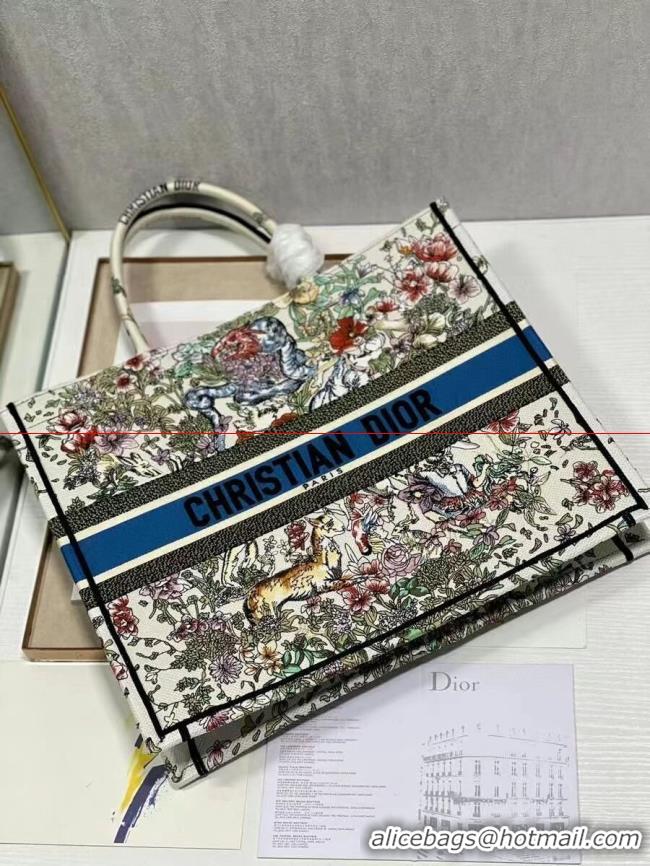 Super Quality DIOR BOOK TOTE Embroidery C1286-30 white