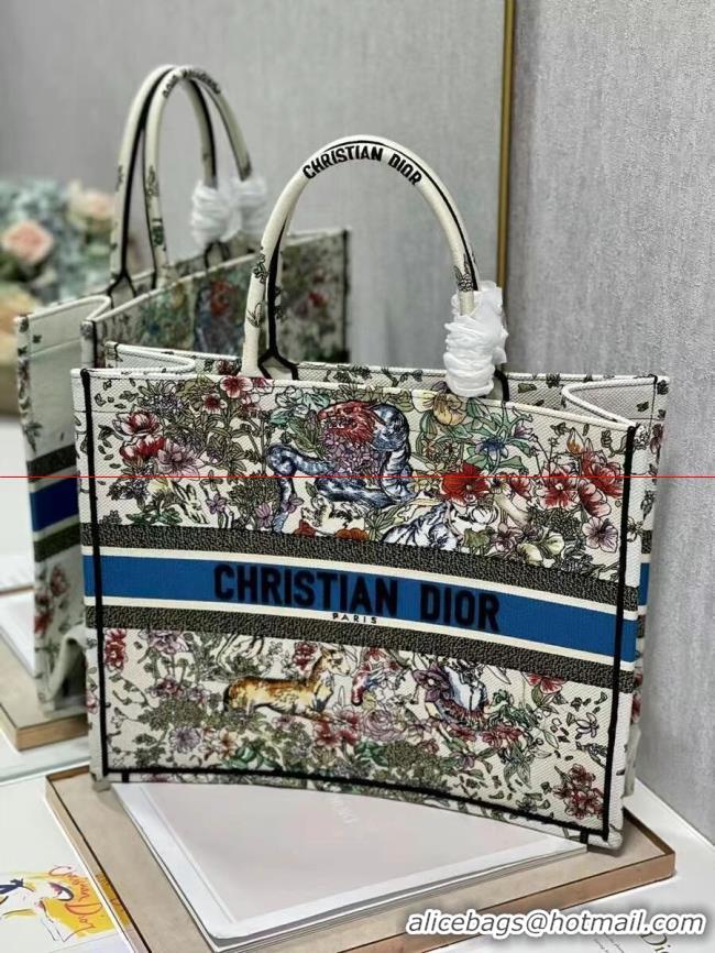 Super Quality DIOR BOOK TOTE Embroidery C1286-30 white