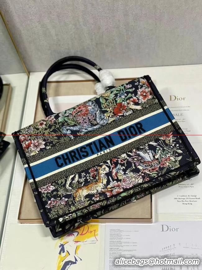 Sumptuous SMALL DIOR BOOK TOTE Embroidery C1287-29 black