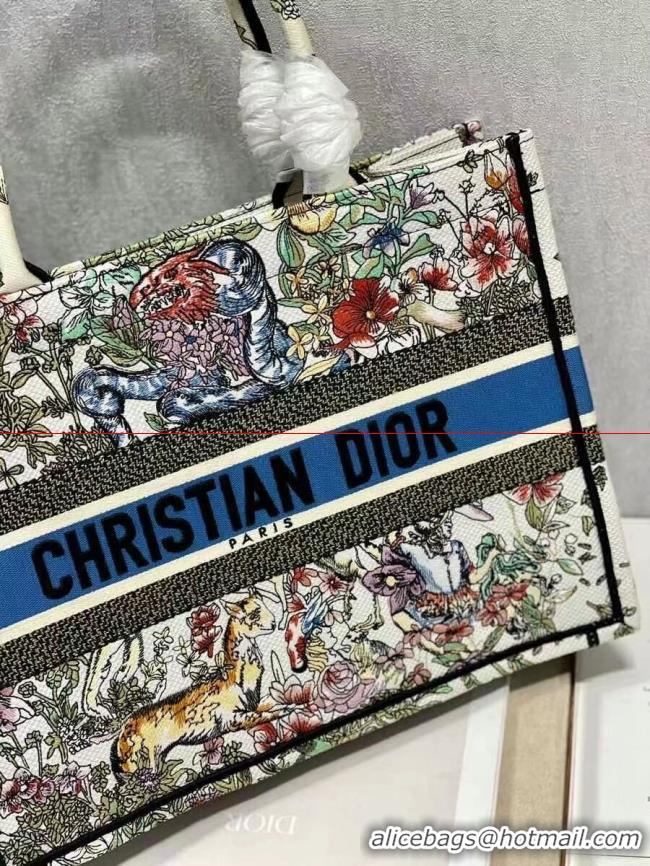 Sophisticated SMALL DIOR BOOK TOTE Embroidery C1287-30 white