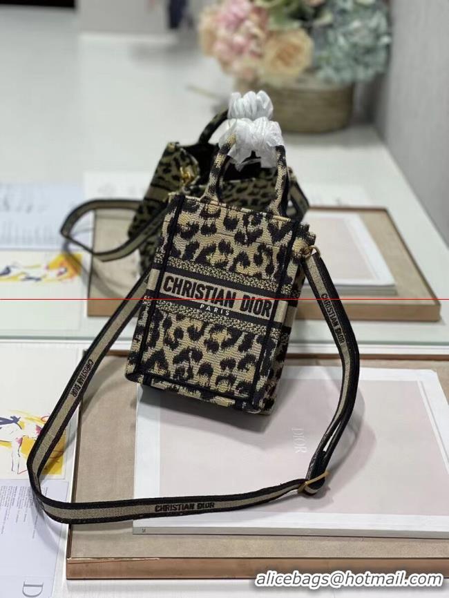 Stylish DIOR SMALL BOBBY BAG Embroidery C9002-1