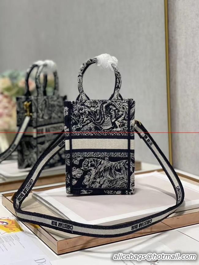 Modern DIOR SMALL BOBBY BAG Embroidery C9002-2 