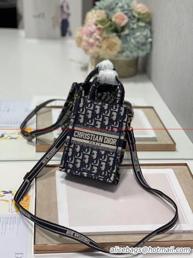 Pretty Style DIOR SMALL BOBBY BAG Embroidery C9002-3