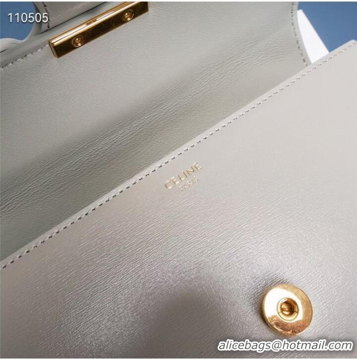 Unique Style Celine CHAIN SHOULDER BAG TRIOMPHE IN SHINY CALFSKIN 199243 PALE GREY