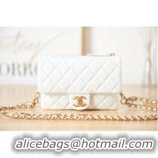 Famous Brand Chanel Grained Calfskin Shoulder Bag AS3225 White