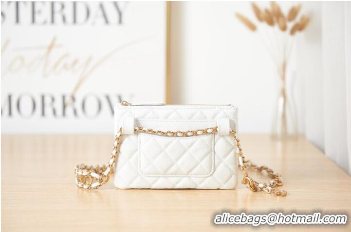 Famous Brand Chanel Grained Calfskin Shoulder Bag AS3225 White