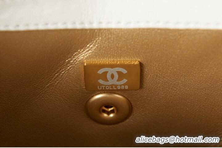 Top Grade Chanel lambskin Shoulder Bag AS3240 white