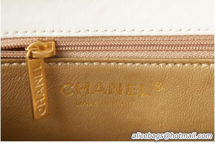 Pretty Style Chanel lambskin Shoulder Bag AS3241 white