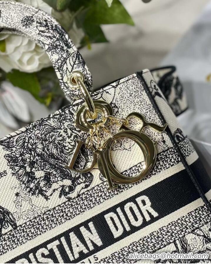 Top Grade Dior MEDIUM LADY D-LITE BAG Embroidered M0565-15