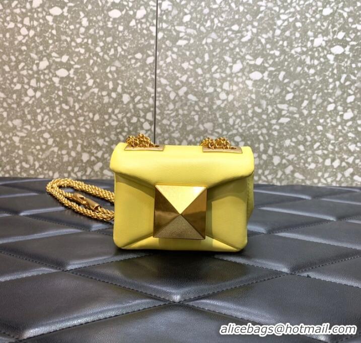 Famous Brand VALENTINO GARAVANI mini One Stud Sheepskin Shoulder Bag XW0P0X98H yellow