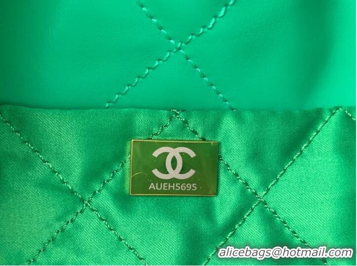 Top Grade CHANEL 22 HANDBAG Shiny Calfskin & Gold-Tone Metal AS3262 green