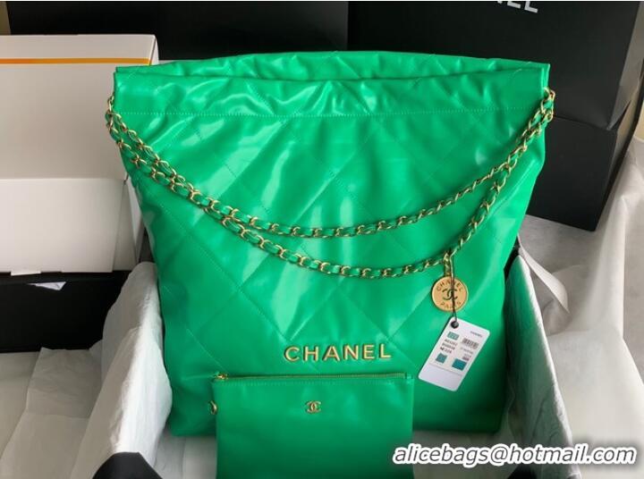 Top Grade CHANEL 22 HANDBAG Shiny Calfskin & Gold-Tone Metal AS3262 green