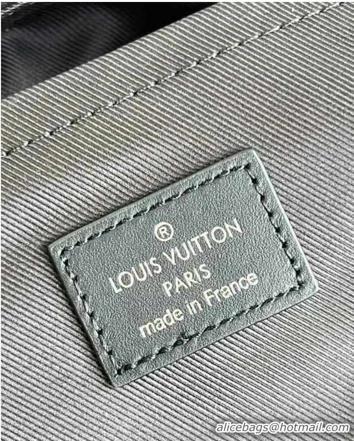 Well Crafted Louis Vuitton DAILY POUCH M81569 Black