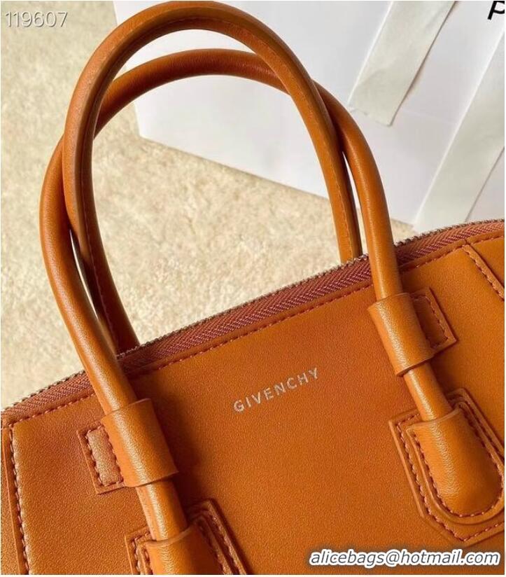 Promotional Givenchy Grained Original Calfskin Small Antigona Bag BB0273 brown