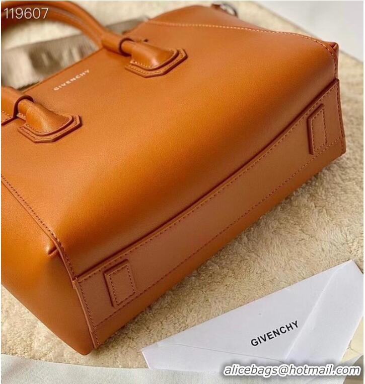 Promotional Givenchy Grained Original Calfskin Small Antigona Bag BB0273 brown