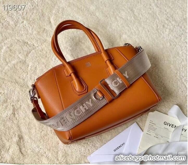 Promotional Givenchy Grained Original Calfskin Small Antigona Bag BB0273 brown