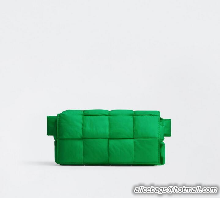 Top Grade Bottega Veneta CASSETTE Mini Nylon belt bag 8952 Green