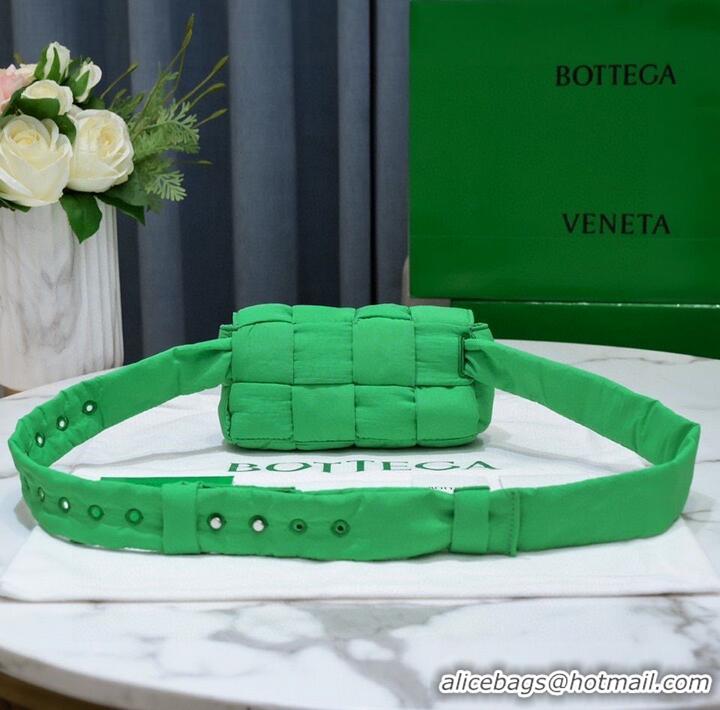 Top Grade Bottega Veneta CASSETTE Mini Nylon belt bag 8952 Green