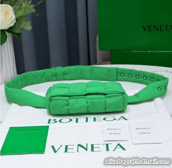 Top Grade Bottega Veneta CASSETTE Mini Nylon belt bag 8952 Green