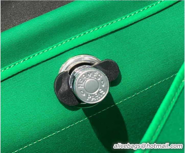 Good Taste Hermes Herbag 31CM Original Canvas Leather & Calfskin 48887 green&black