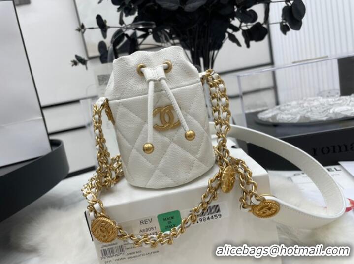 Good Looking Chanel Drawstring Bag & Gold Metal A68081 white