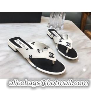 Pretty Style Chanel CC Printed Lambskin Thong Sandals G38978 White