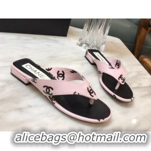 Trendy Design Chanel CC Printed Lambskin Thong Sandals G38978 Light Pink