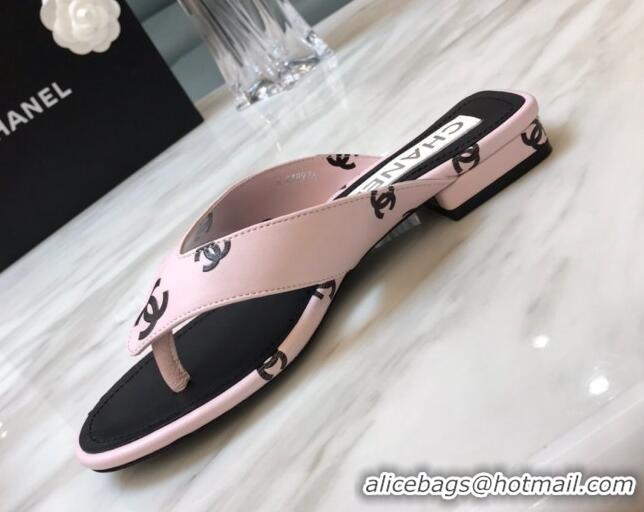 Trendy Design Chanel CC Printed Lambskin Thong Sandals G38978 Light Pink