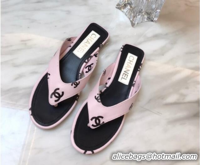 Trendy Design Chanel CC Printed Lambskin Thong Sandals G38978 Light Pink