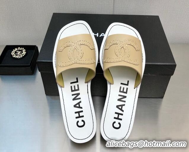 Fashion Chanel CC Leather Mid-Heel Slide Sandals 4.5cm Beige 2052605