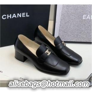 Sumptuous Chanel Leather Heel Loafers Black 060120