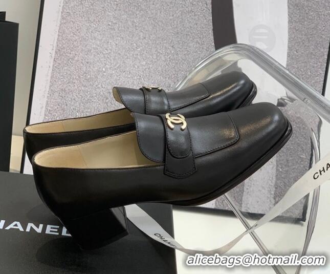 Sumptuous Chanel Leather Heel Loafers Black 060120