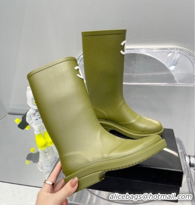 Sumptuous Chanel Rubber Rain Boots 062056 Olive Green