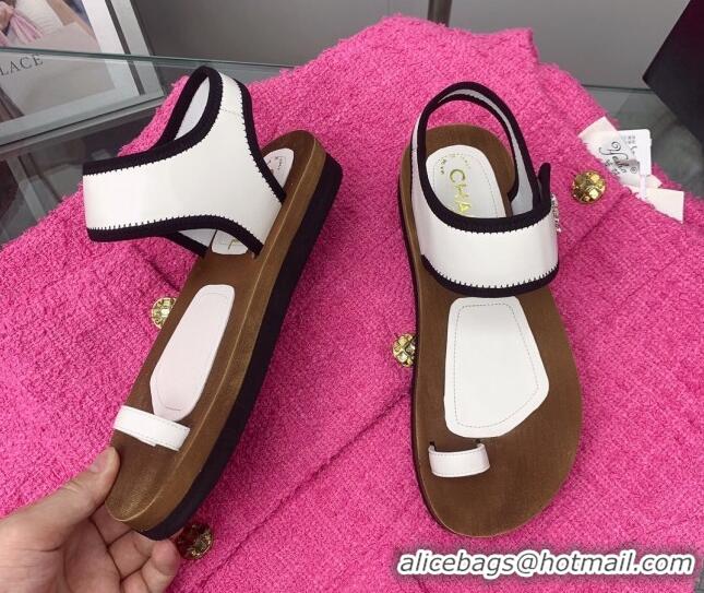 Discount Chanel Thong Flat Slide Sandals White 062065