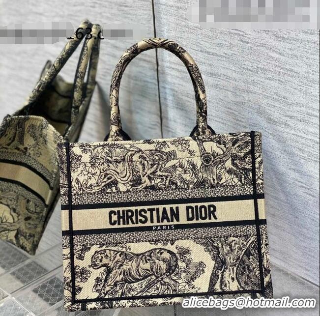 Good Taste Dior Small Book Tote Bag in Beige Toile de Jouy Embroidery 2022 M16E 